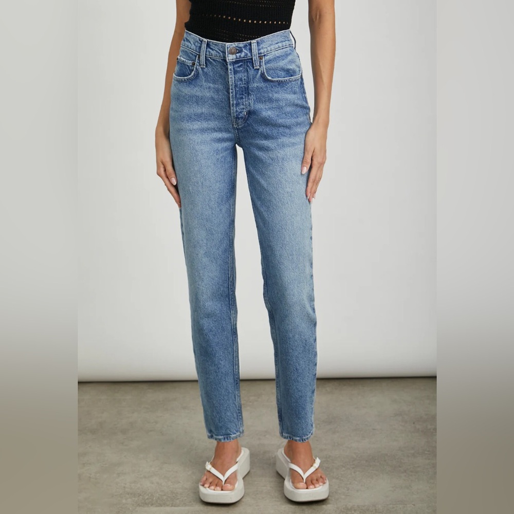 RAILS The Melrose Classic Slim Jean Size 28